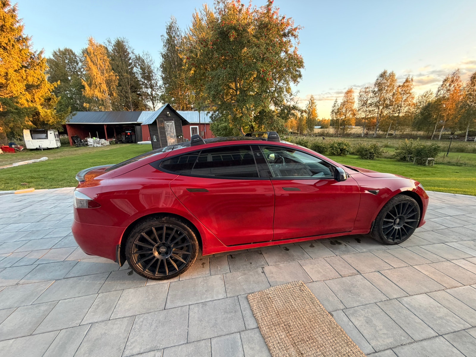 Tesla Model S 100D, 525ps, 2018