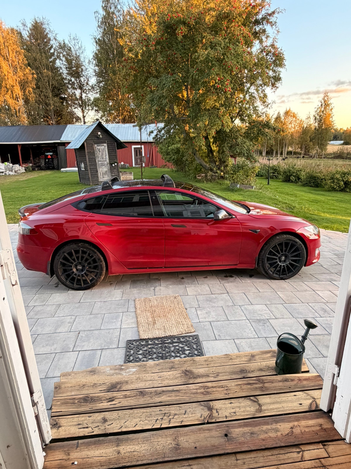 Tesla Model S 100D, 525ps, 2018