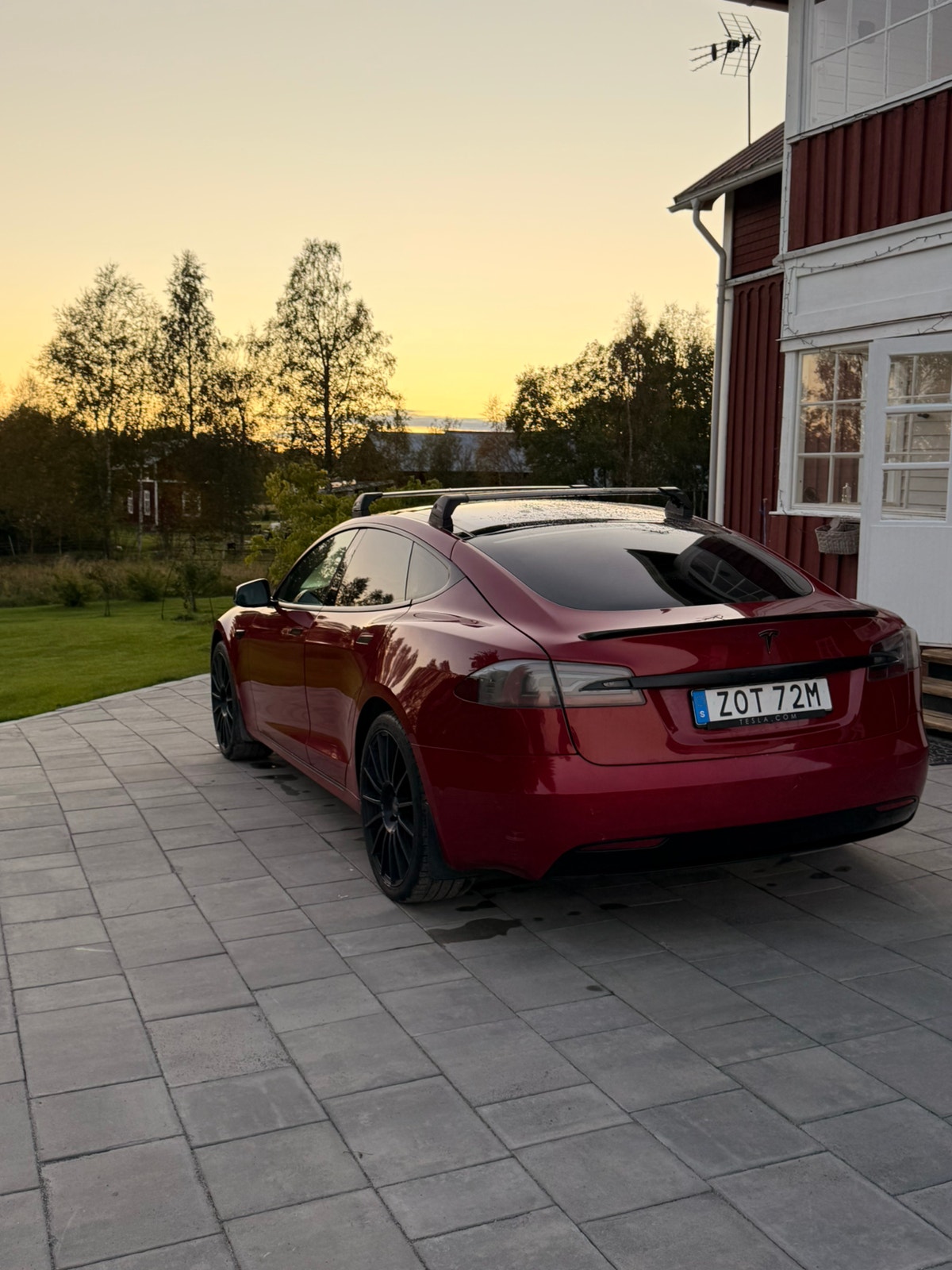 Tesla Model S 100D, 525ps, 2018