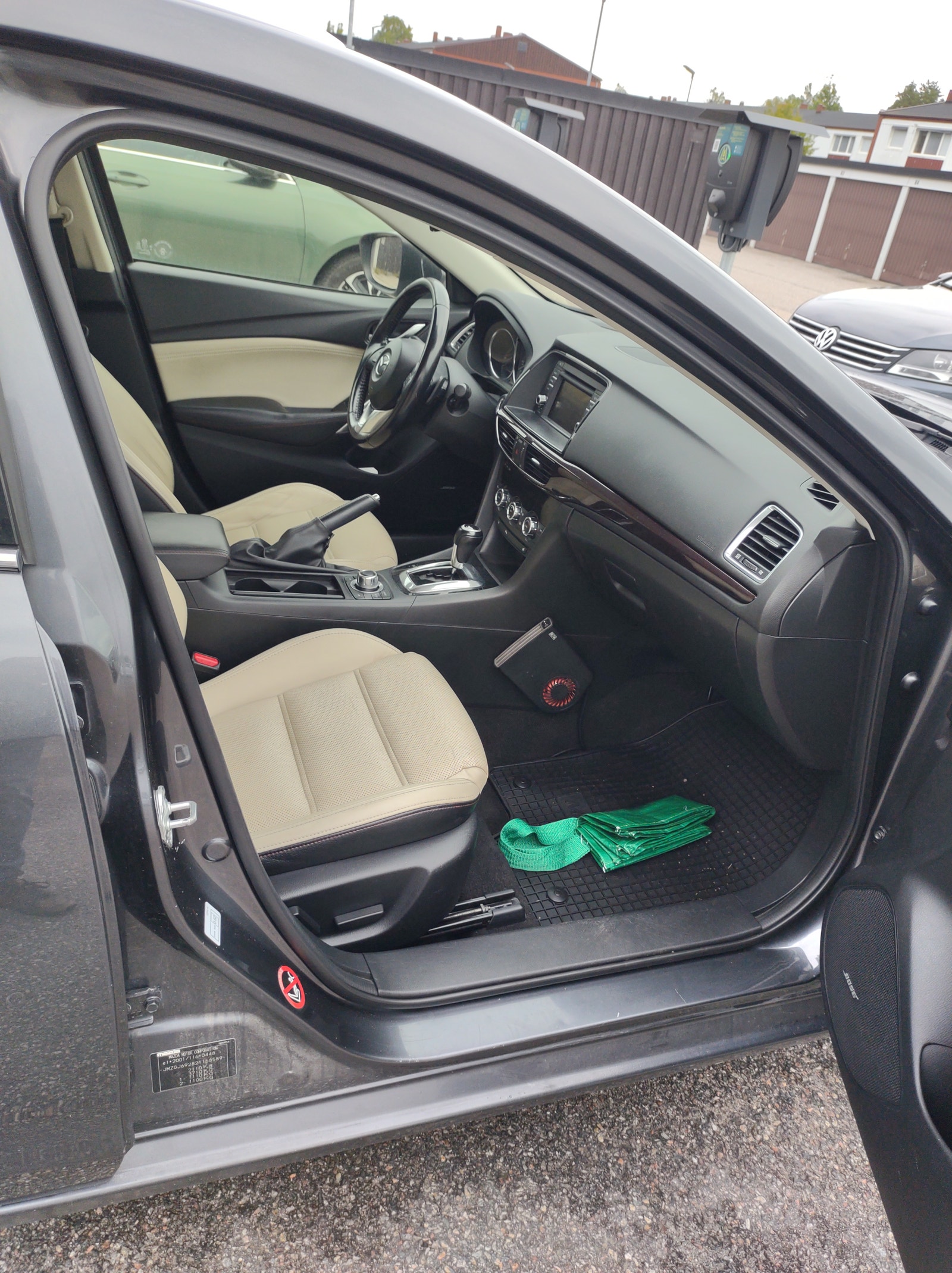 Mazda 6 Wagon 2.2 SKYACTIV-D Automatic, 6-trins, 175ps, 2014