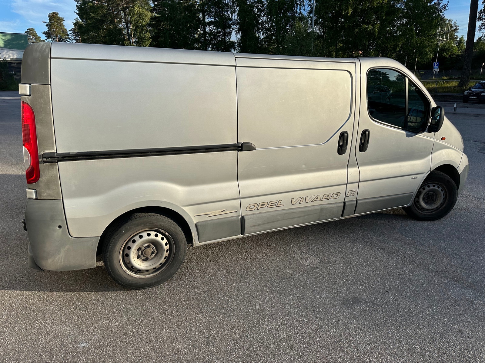 Opel Vivaro Panel Van 2.9t 2.0 CDTI Manual, 114hp, 2007