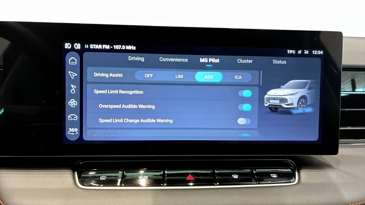 MG HS PHEV Automatic, 307hp, 2024