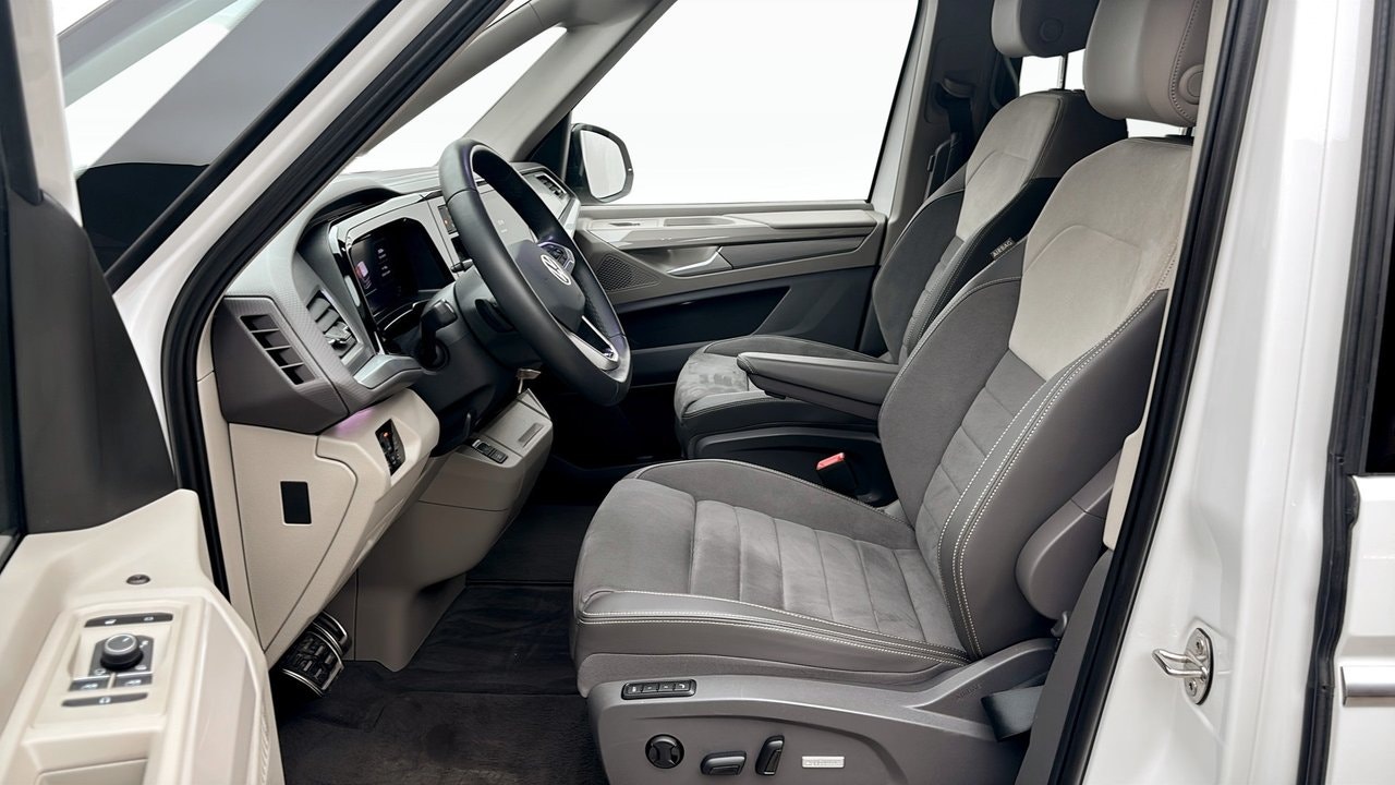 Volkswagen Multivan eHybrid 4MOTION DSG Sequential, 245hp, 2025