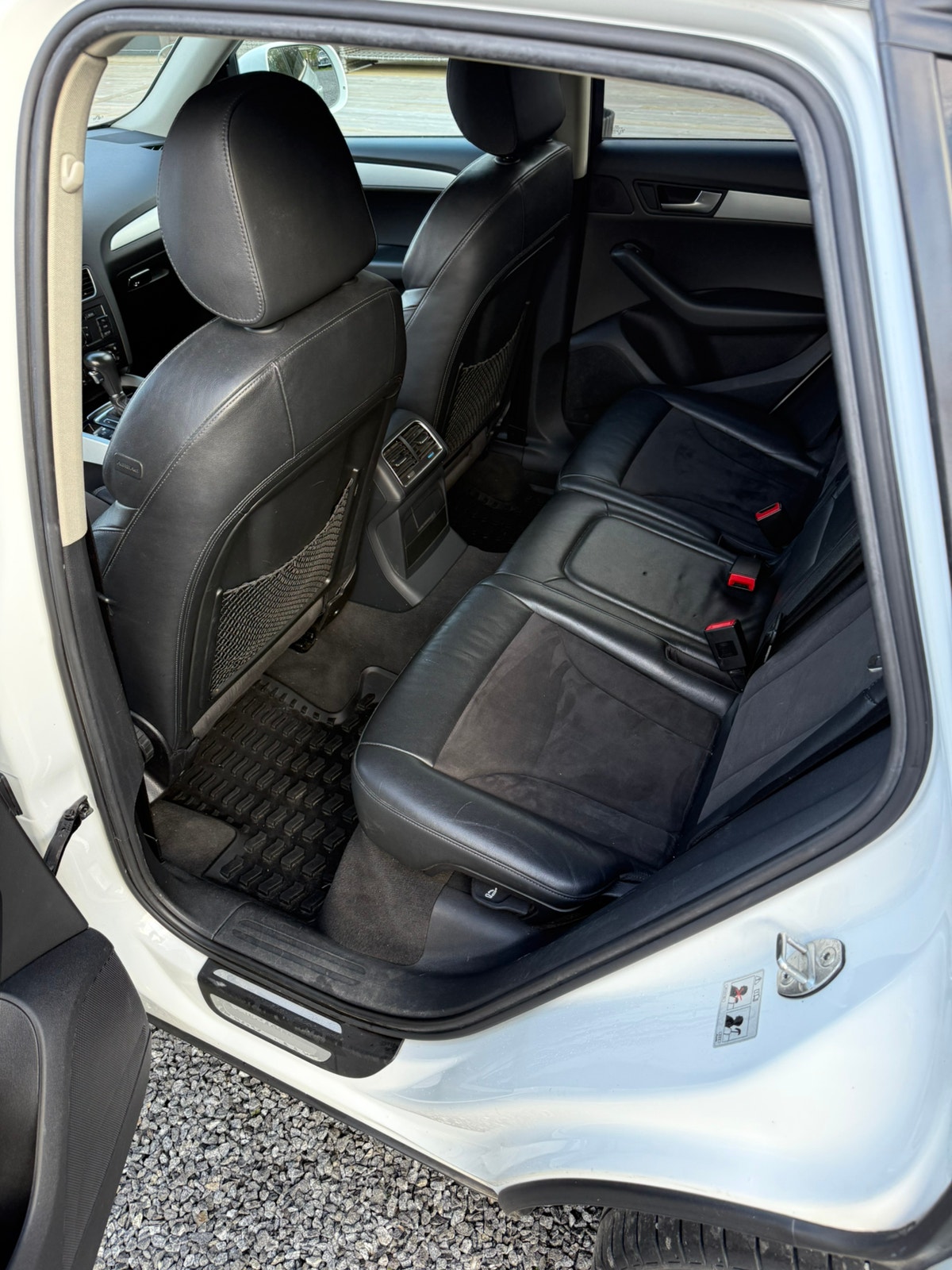 Audi Q5 2.0 TDI quattro S Tronic, 7-trins, 170ps, 2011