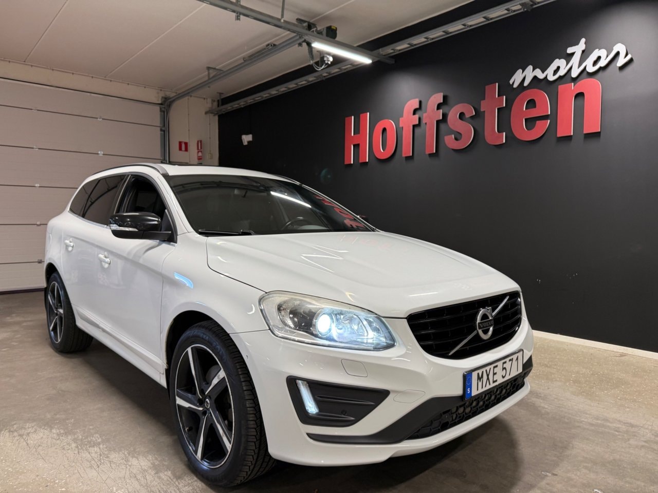 Volvo XC60 190 л.с.