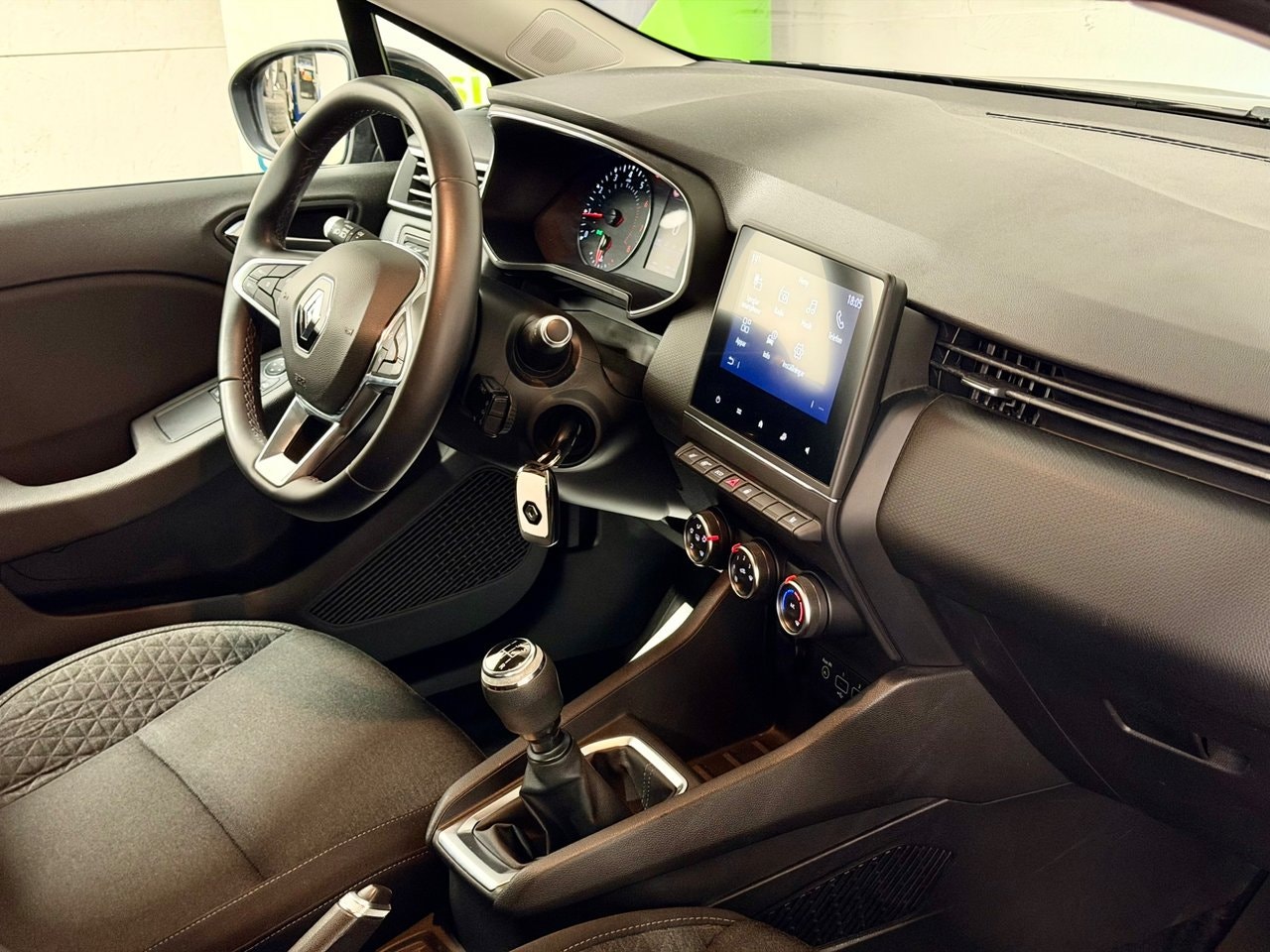 Renault Clio 1.0 TCe Manual, 5-trins, 100ps, 2020