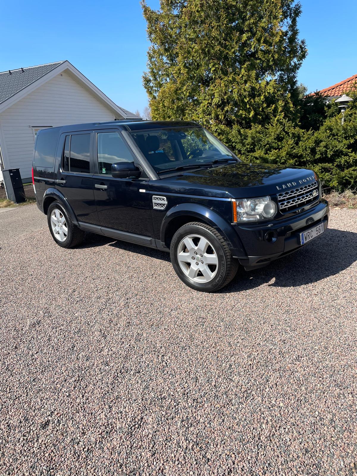 Land Rover Discovery 4 7-Seats 3.0 TDV6 4WD Automatic, 245hp, 2010
