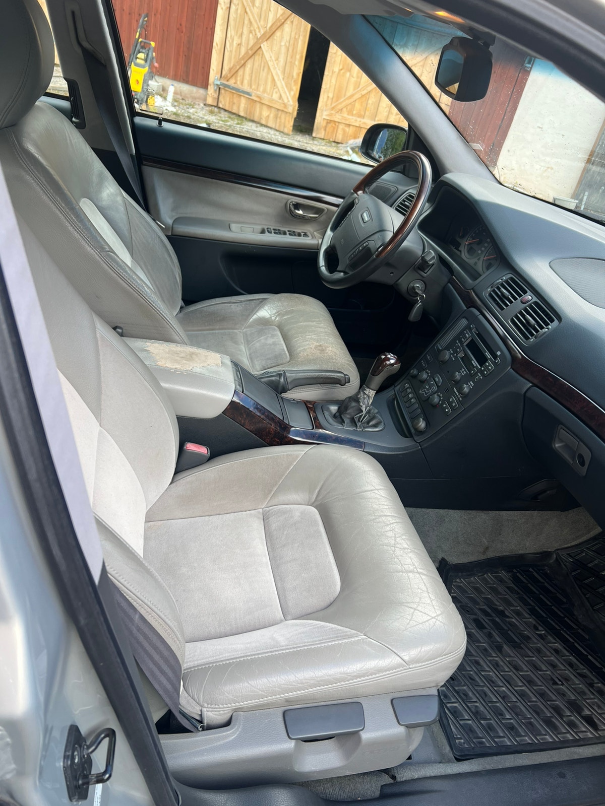 Volvo S80 2.4 Manual, 5-trins, 140ps, 2000