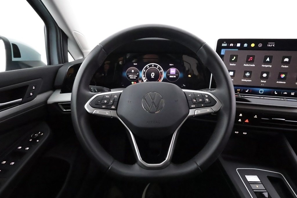 Volkswagen Golf 1.5 eTSI ACT OPF DSG Sequential, 150hp, 2026