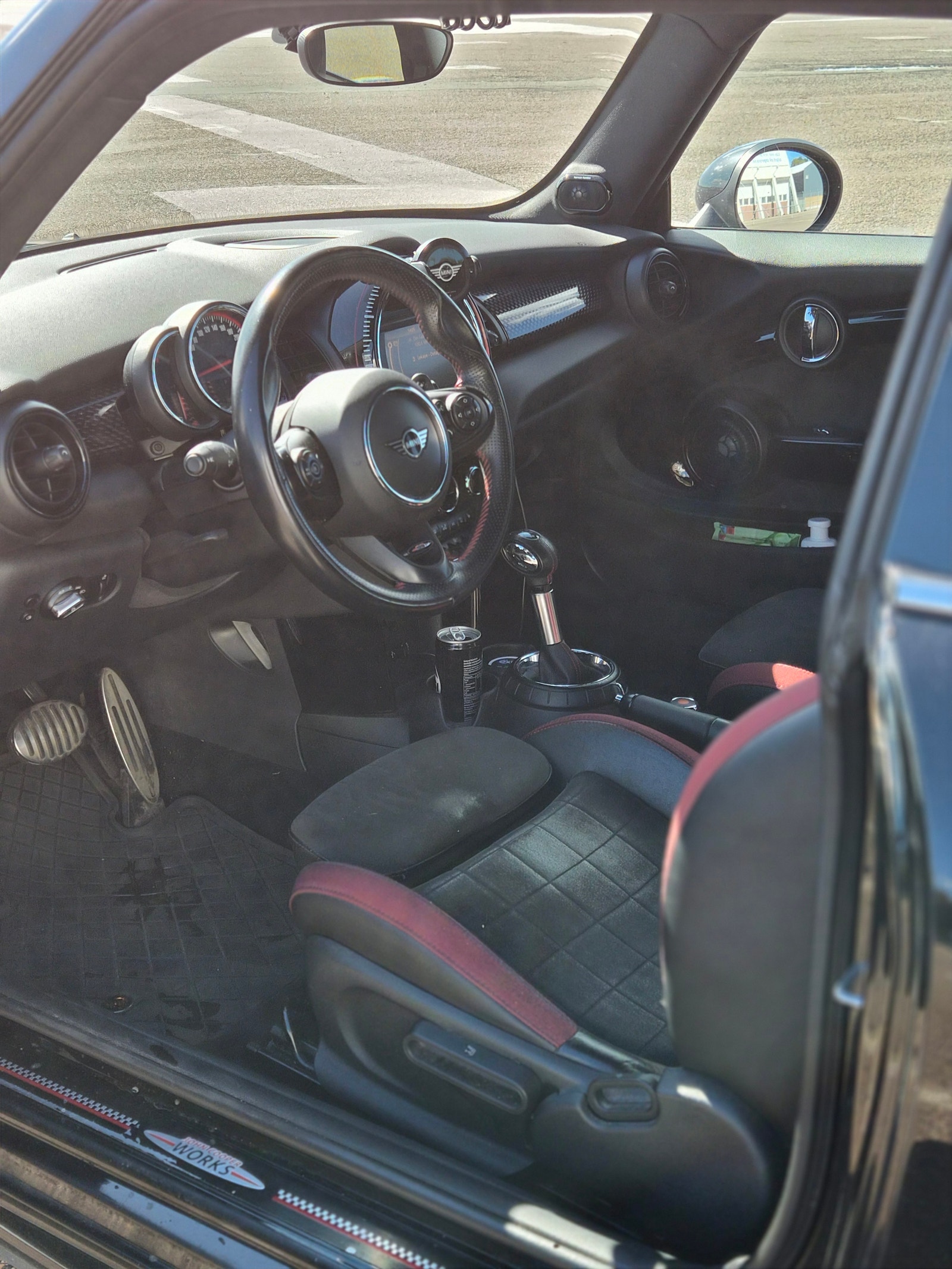 MINI John Cooper Works Automatic, 6-trins, 231ps, 2016