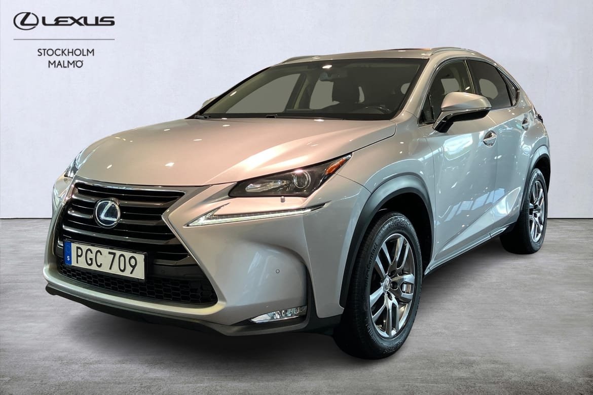 Lexus NX300H 197 л.с.