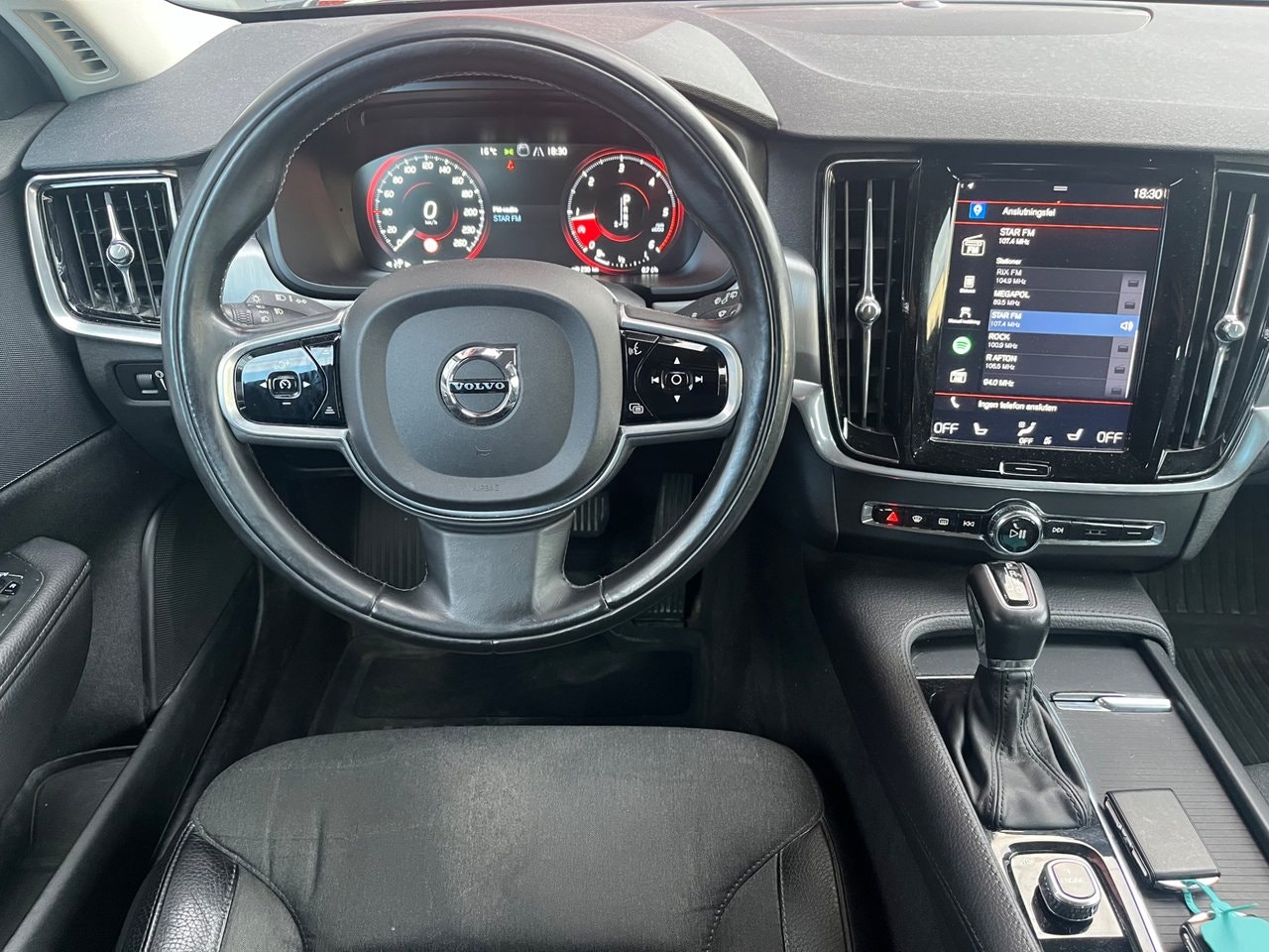Volvo V90 D4 Geartronic, 8-trins, 190ps, 2017