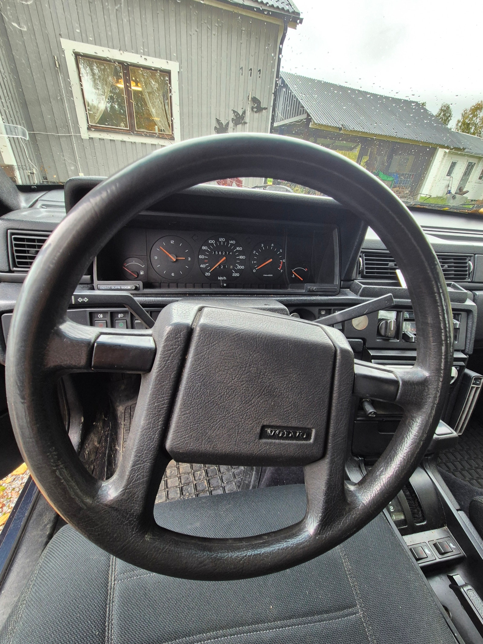 Volvo 740 2.3 Automatic, 4-trinn, 115hk, 1988