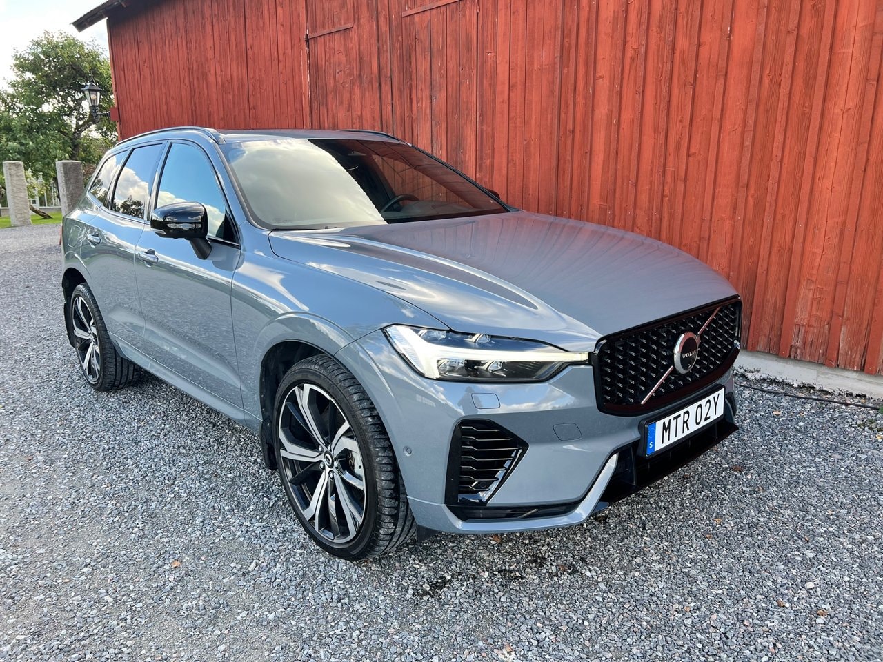 Volvo XC60 350 л.с.