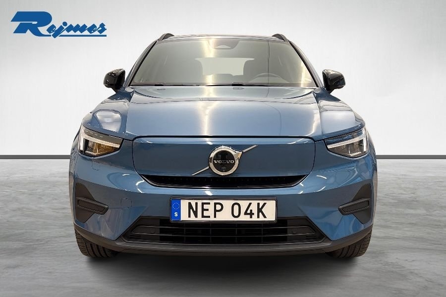 Volvo EX40 Single Motor Extended Range, 252ps, 2025