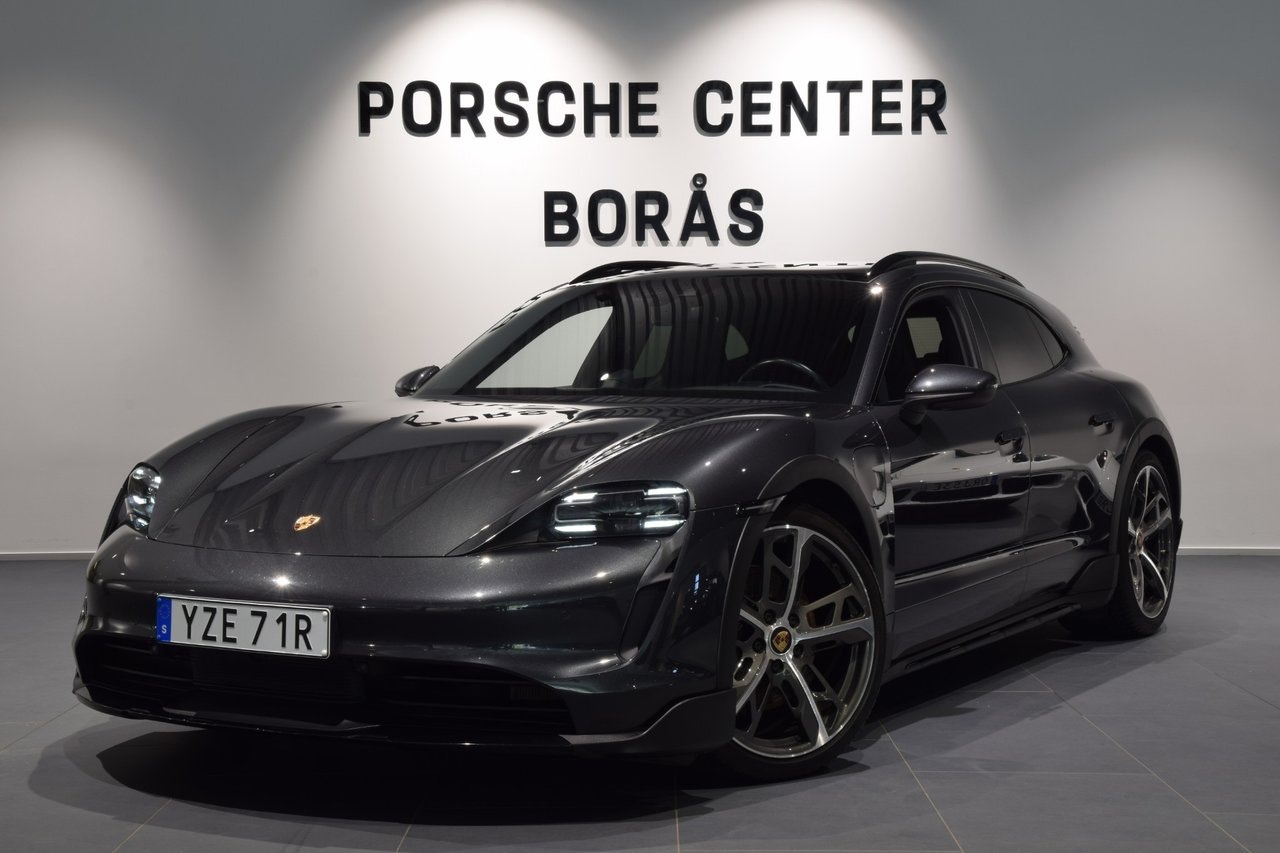 Porsche TAYCAN 4 381 л.с.