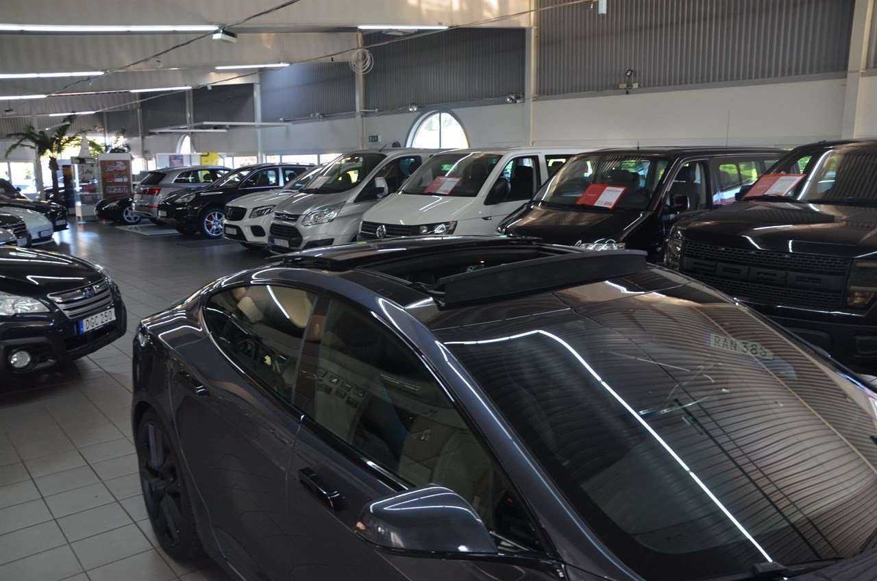Tesla Model S 90D, 423hp, 2017