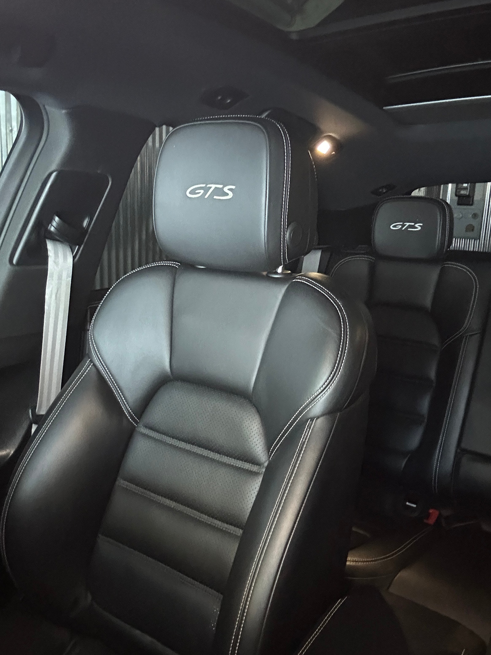 Porsche Macan GTS PDK, 360hp, 2017