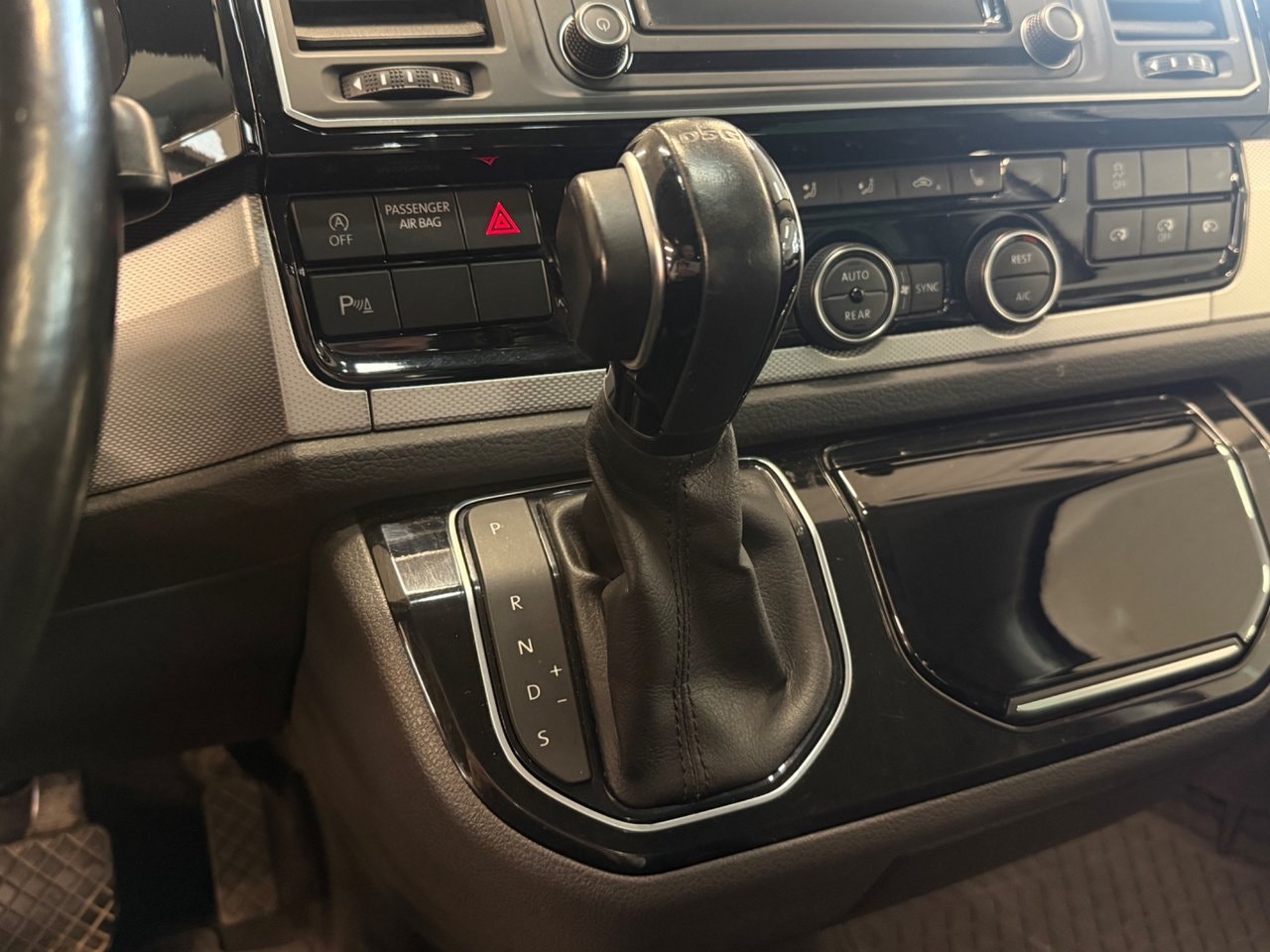 Volkswagen Multivan 2.0 TDI 4Motion DSG Sequential, 204hp, 2017