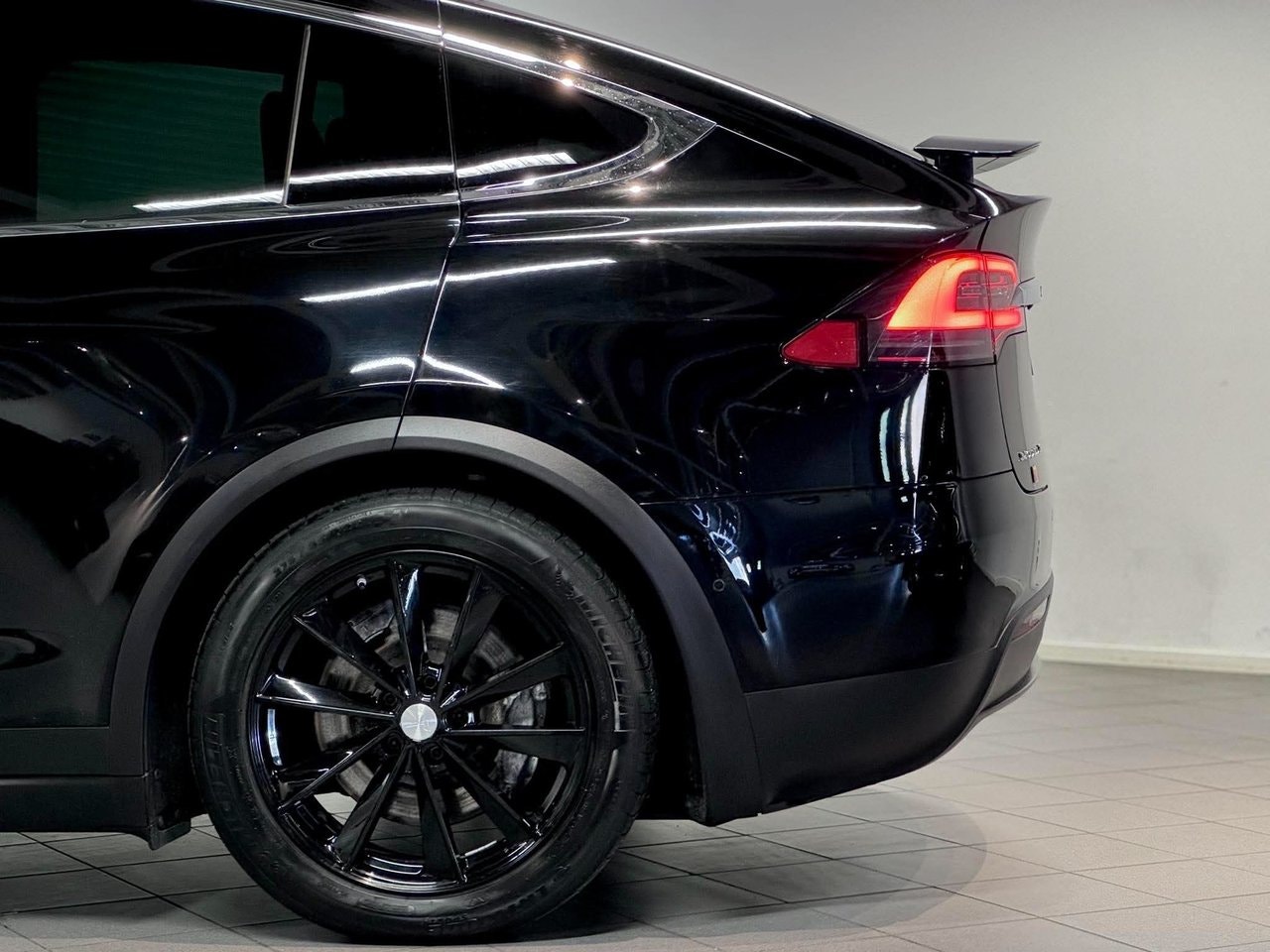 Tesla Model X 75D, 525hk, 2017