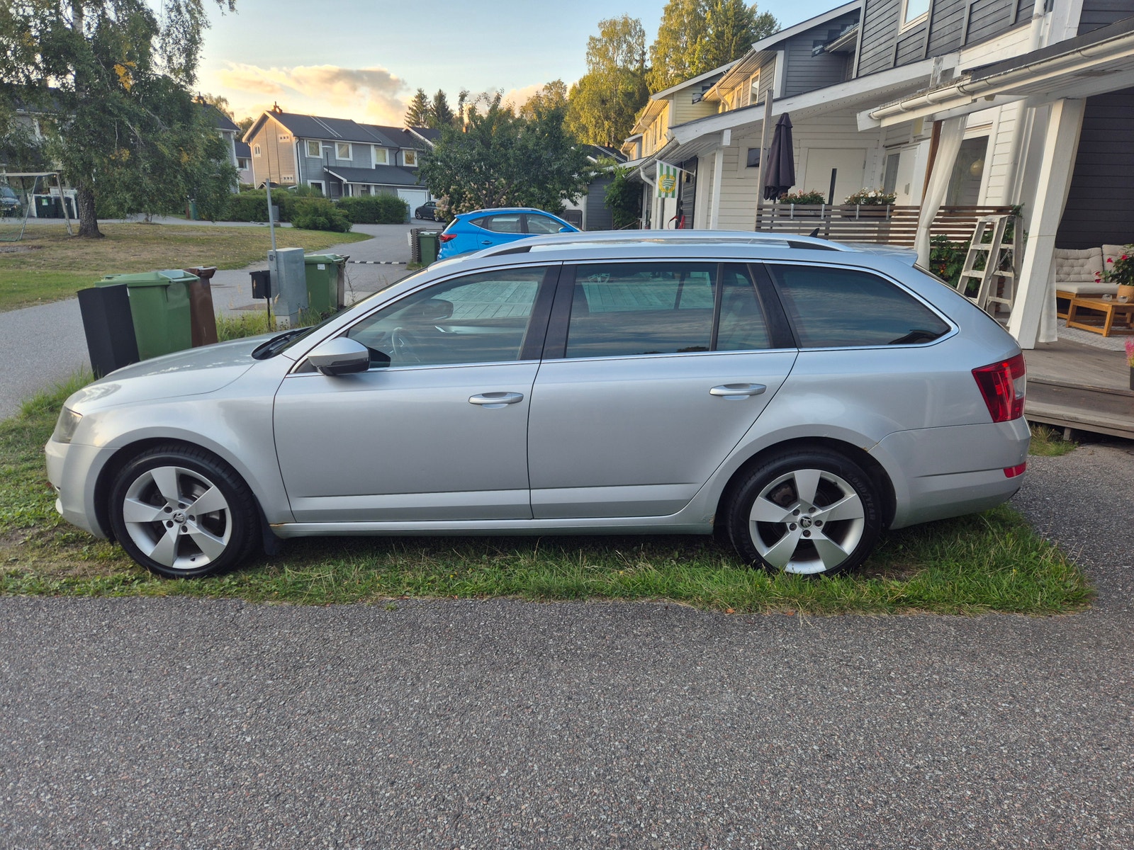 Škoda Octavia Combi 1.4 TSI DSG Sequential, 7-trins, 140ps, 2014