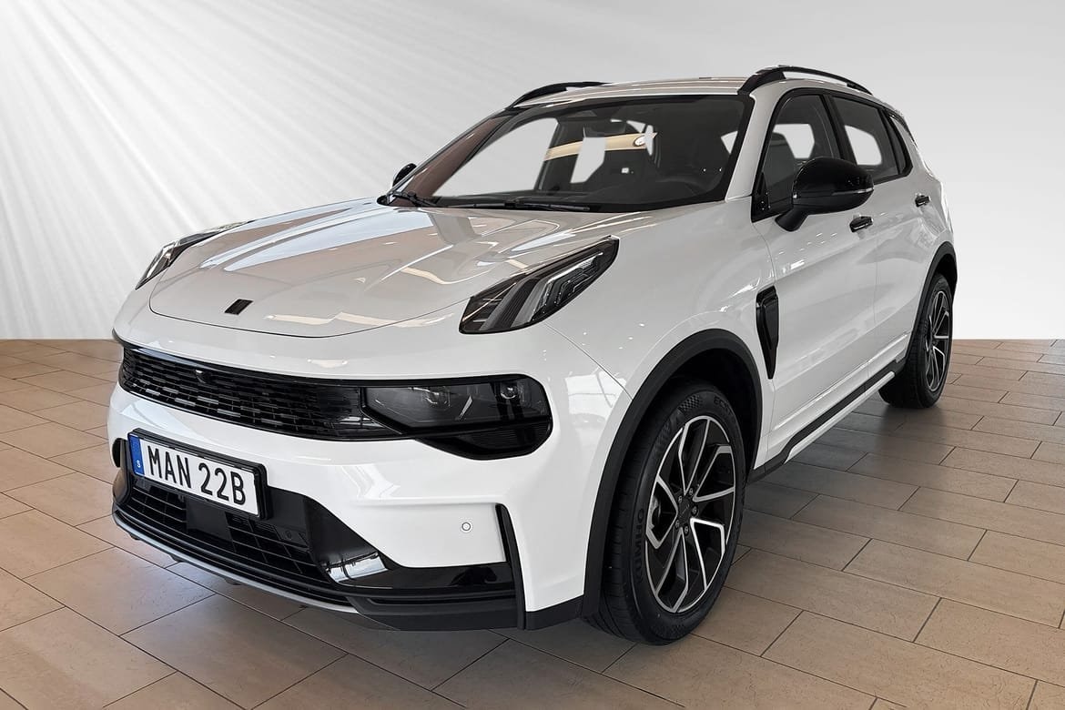 Lynk & Co 01 280 л.с.