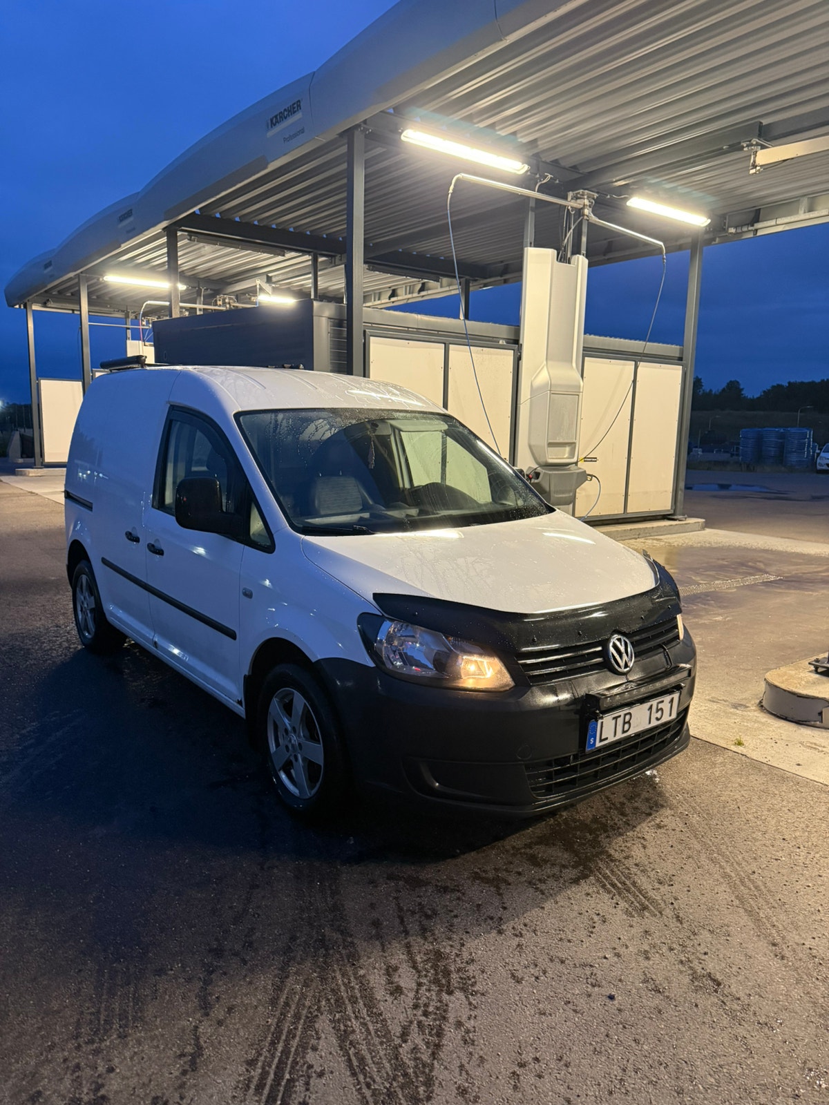 Volkswagen Caddy Panel Van 1.6 TDI DPF DSG Sequential, 7-trins, 102ps, 2011