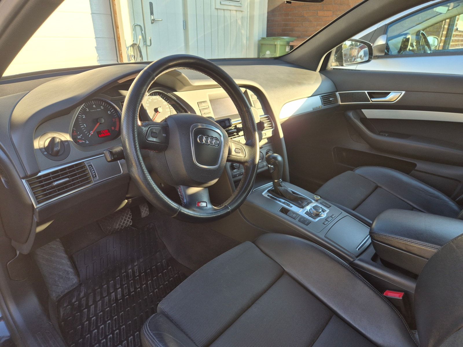 Audi A6 Avant 2.4 Multitronic, 177hp, 2006