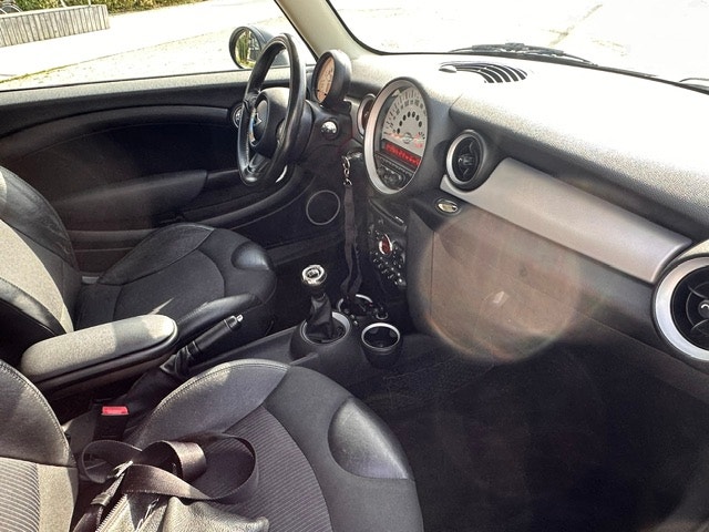 MINI Cooper D Manual, 6-trins, 112ps, 2011