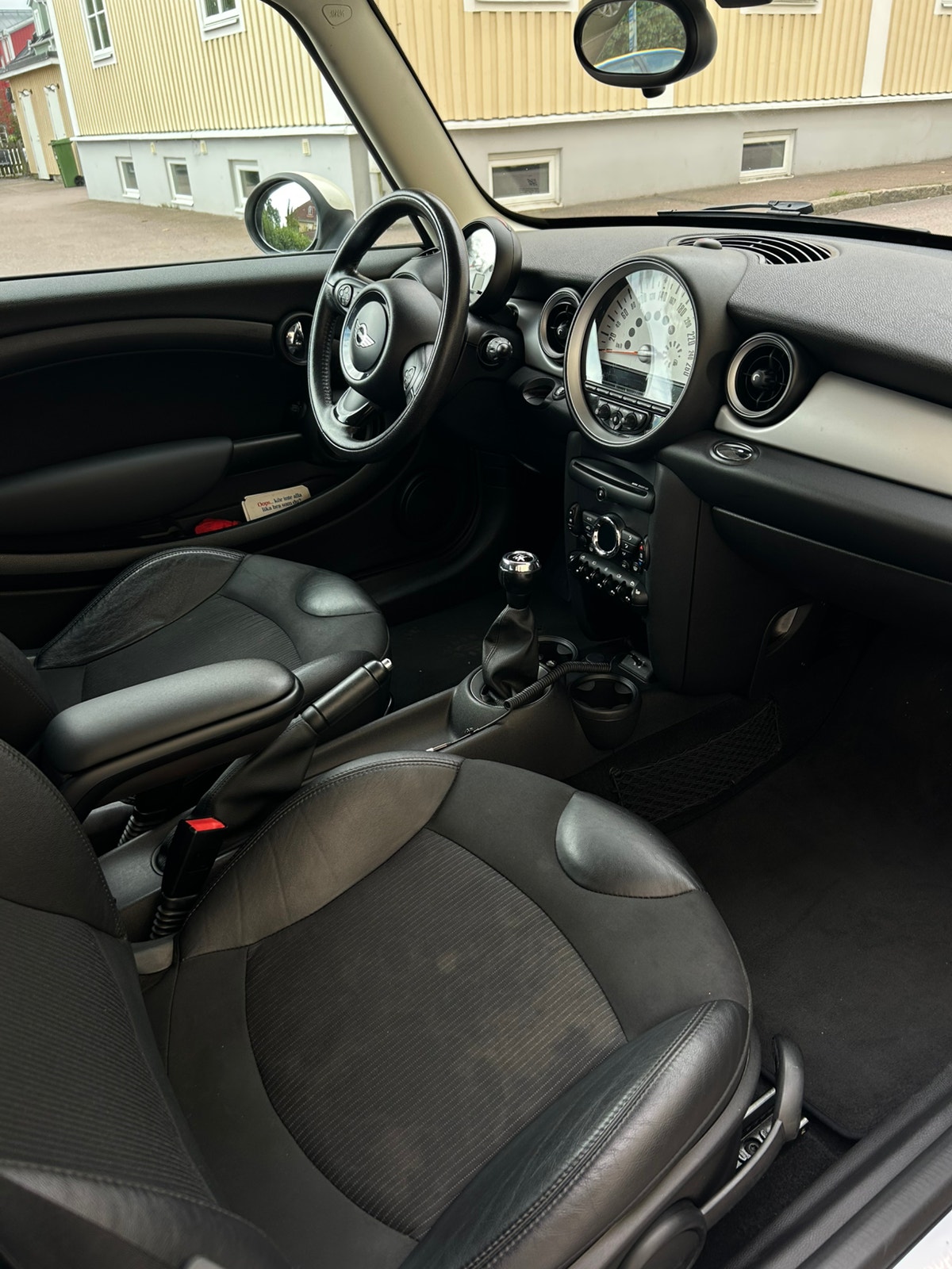 MINI Cooper D Manual, 6-trins, 112ps, 2013