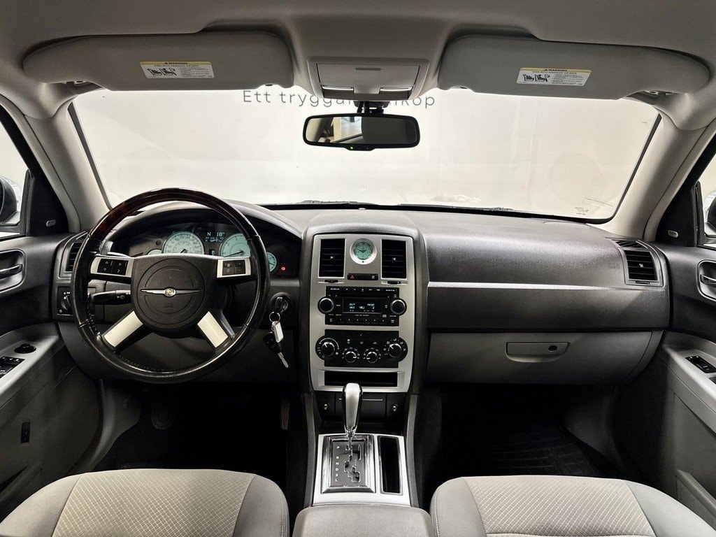 Chrysler 300C 2.7 V6 Automatic, 4-trins, 193ps, 2007