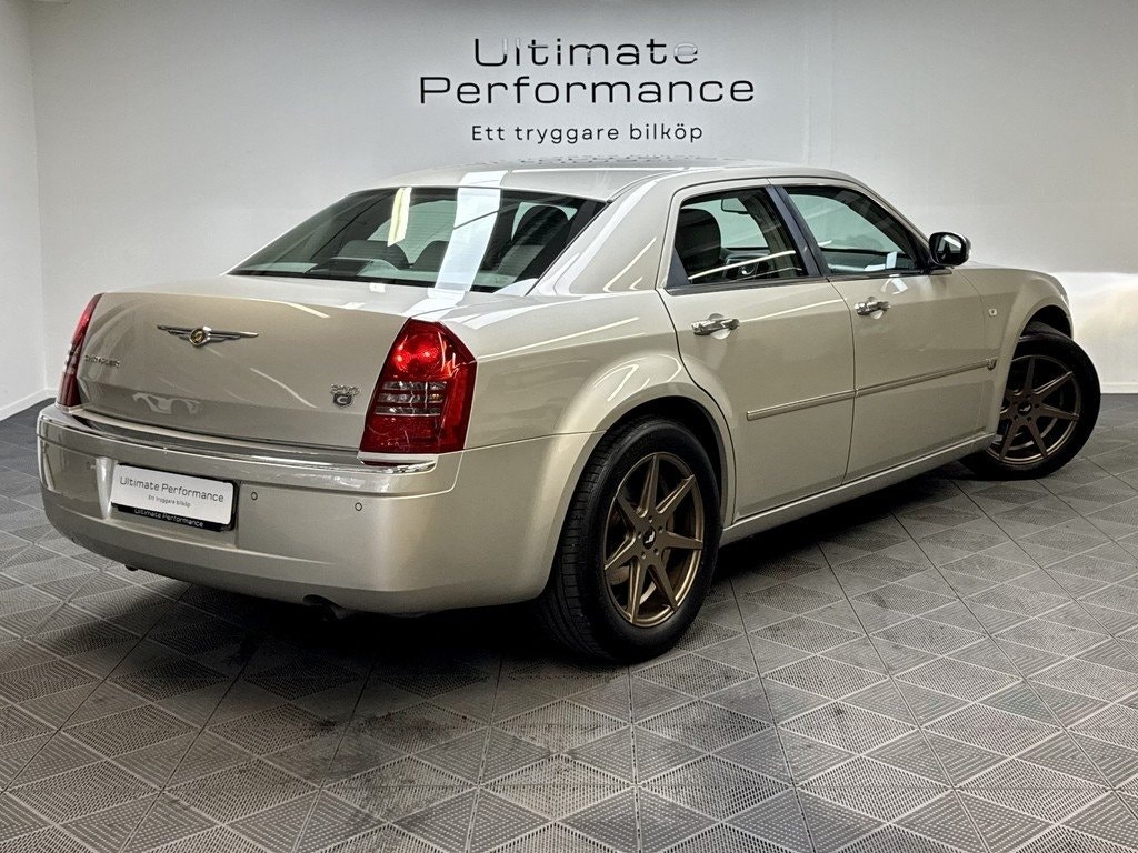Chrysler 300C 2.7 V6 Automatic, 4-trins, 193ps, 2007