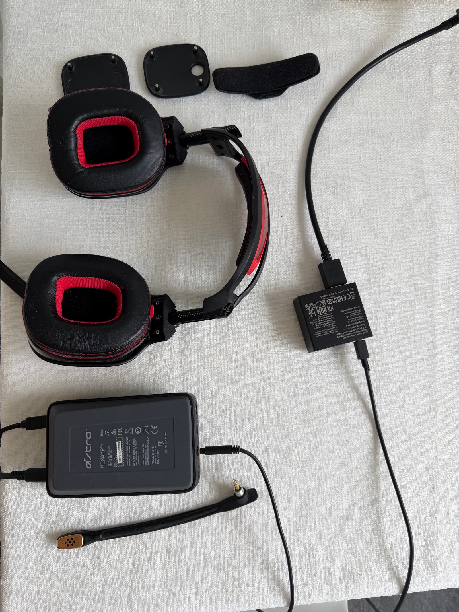 Astro A40 TR + MixAmp Pro TR + HDMI-adapter – PS5/PS4 | Blocket