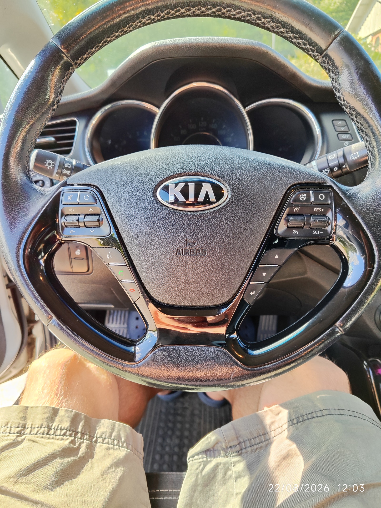 Kia cee'd_sw 1.6 CRDi Manual, 6-trins, 128ps, 2014