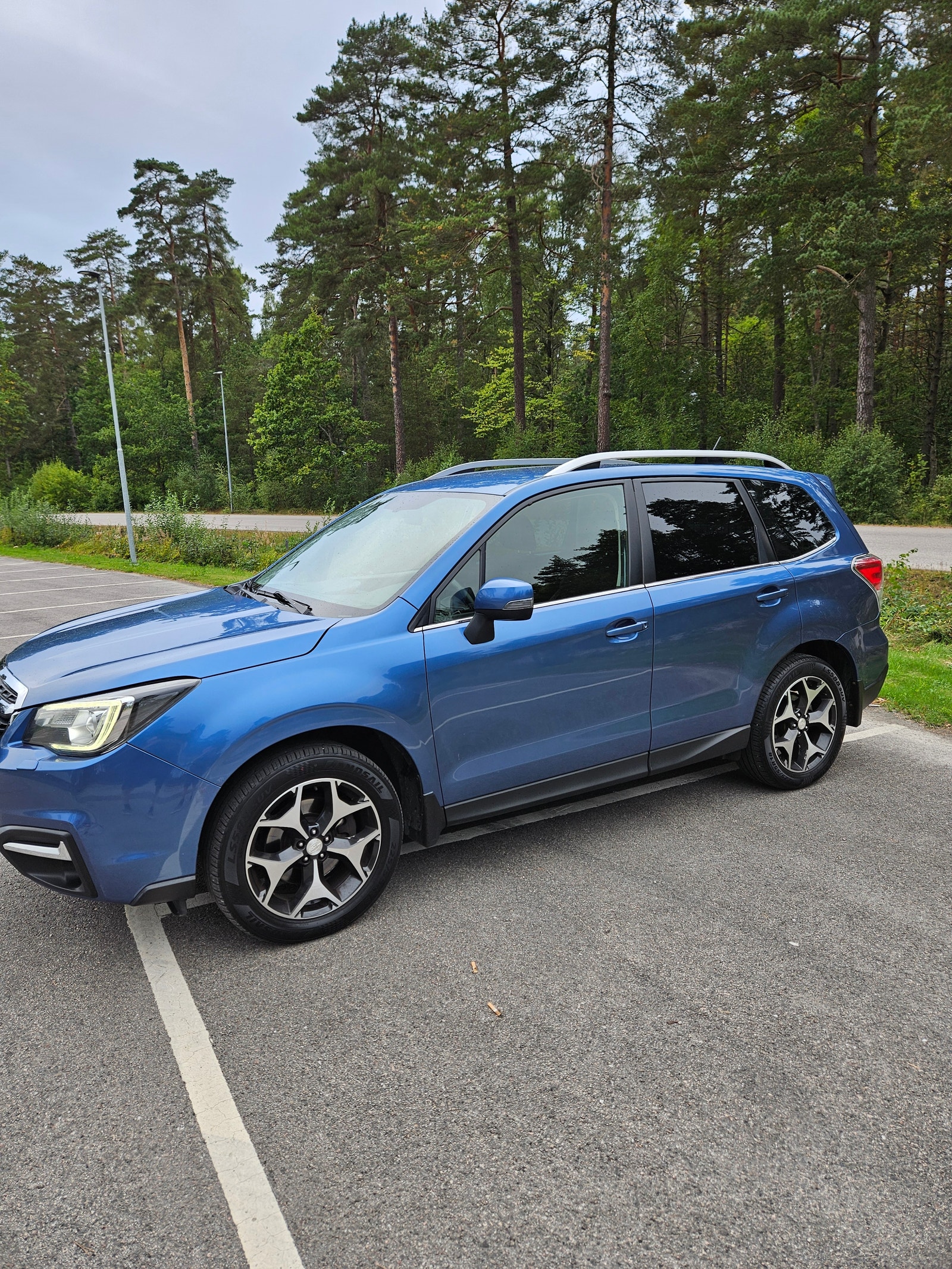 Subaru Forester 2.0 4WD Lineartronic, 147ps, 2016