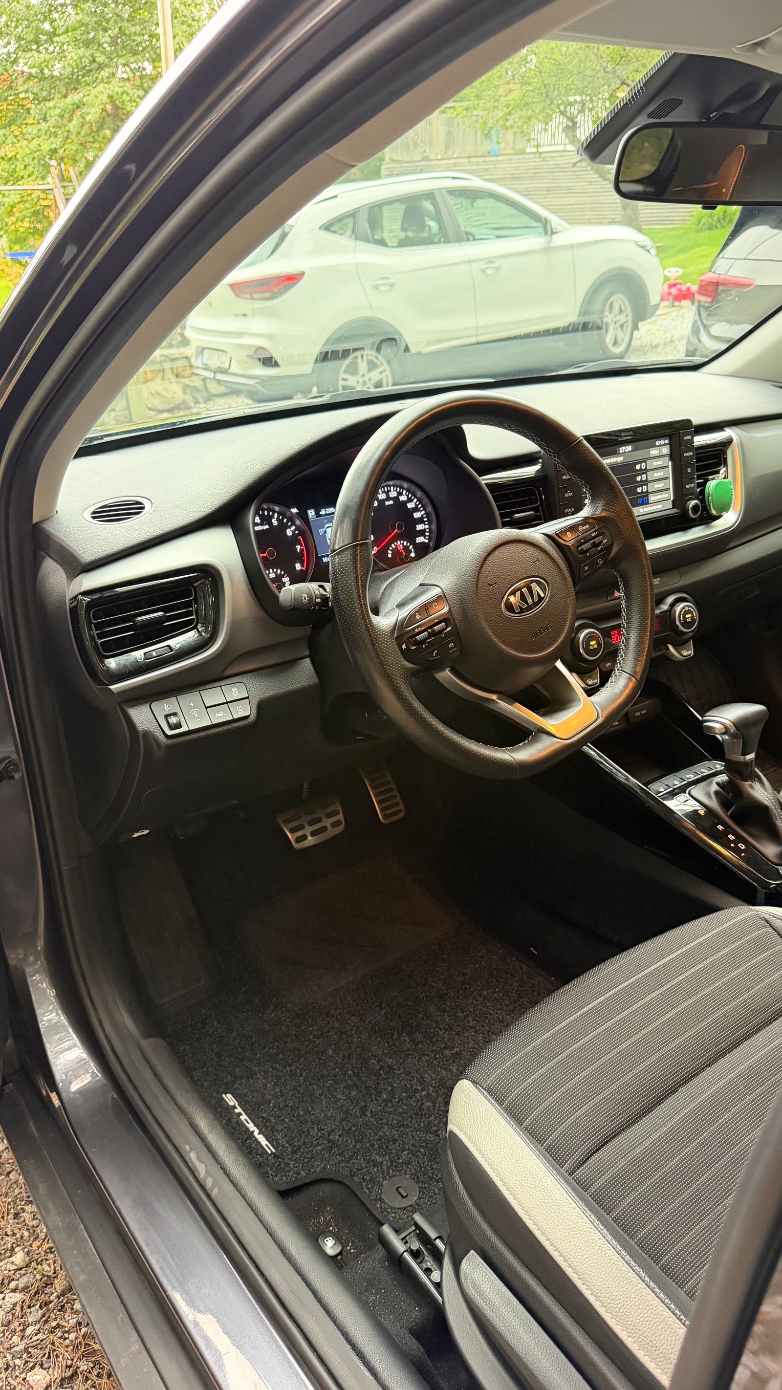 Kia Stonic 1.0 T-GDI Automatic, 120hp, 2020
