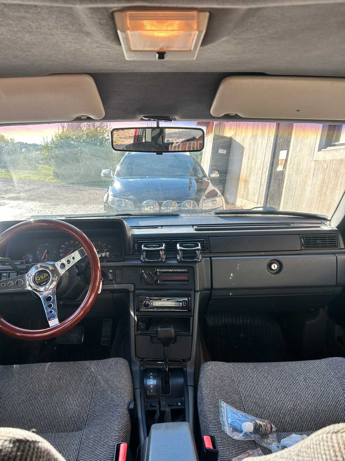 Volvo 740 2.3 Automatic, 4-trins, 115ps, 1990