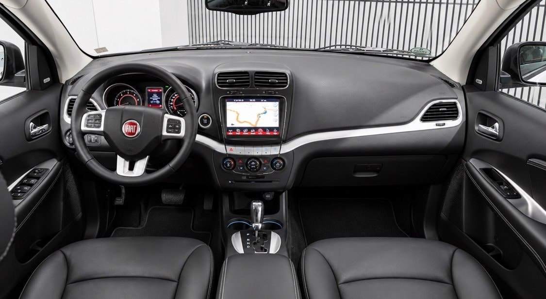Fiat Freemont 2.0 Multijet AWD | 170 ch | BVA | 7 places | Cuir | Lecteur DVD | 2 sièges enfant intégrés | Régulateur de vitesse