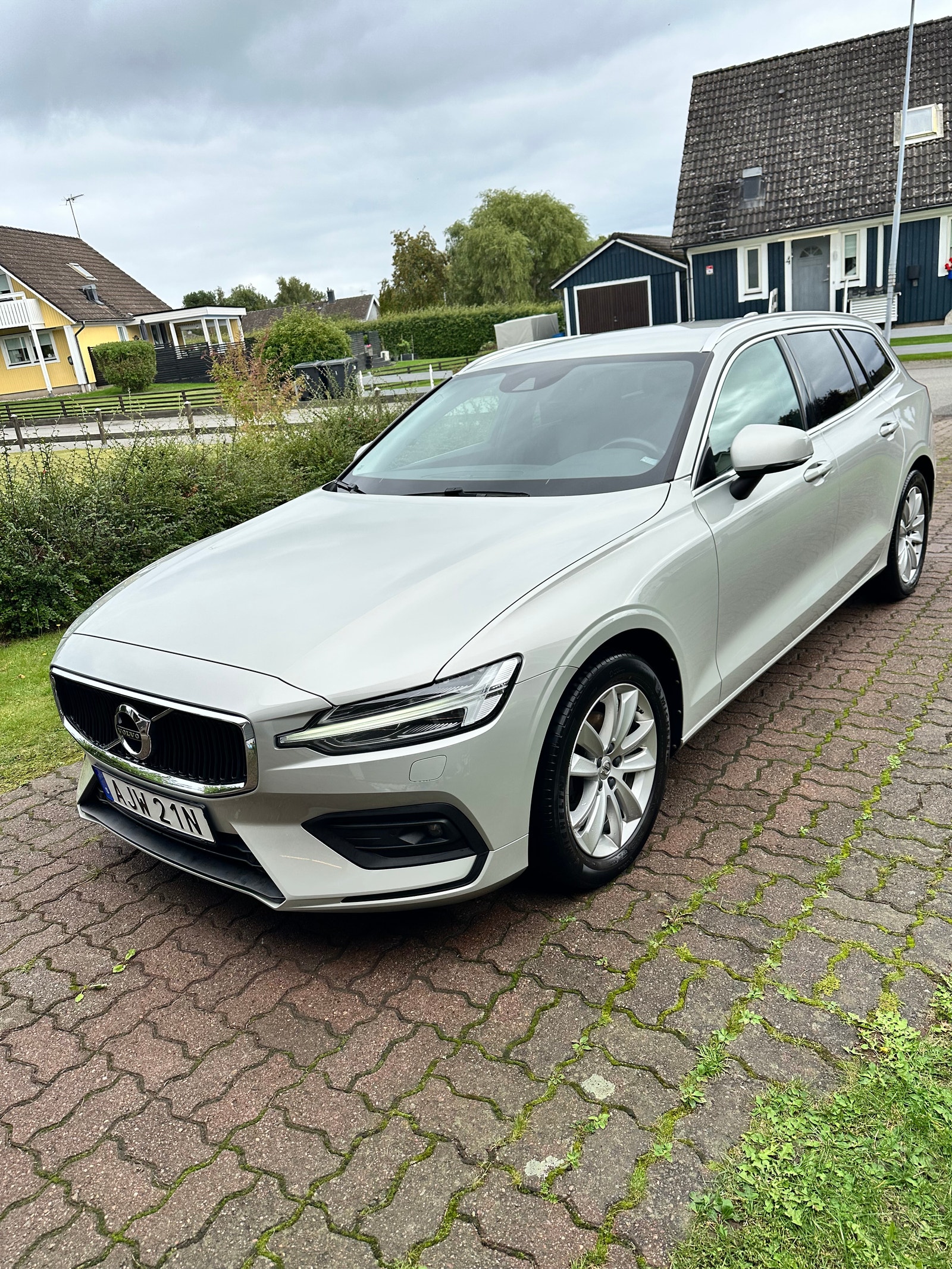 Volvo V60 D4 Manual, 190hp, 2020