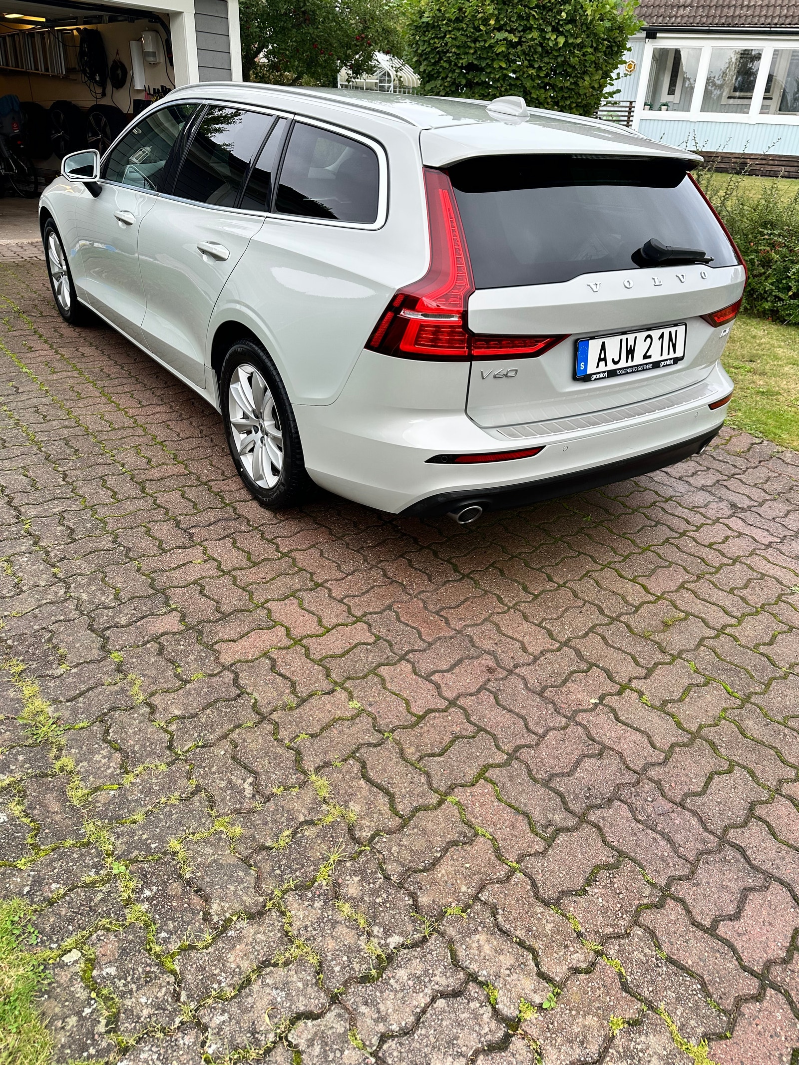 Volvo V60 D4 Manual, 190hp, 2020