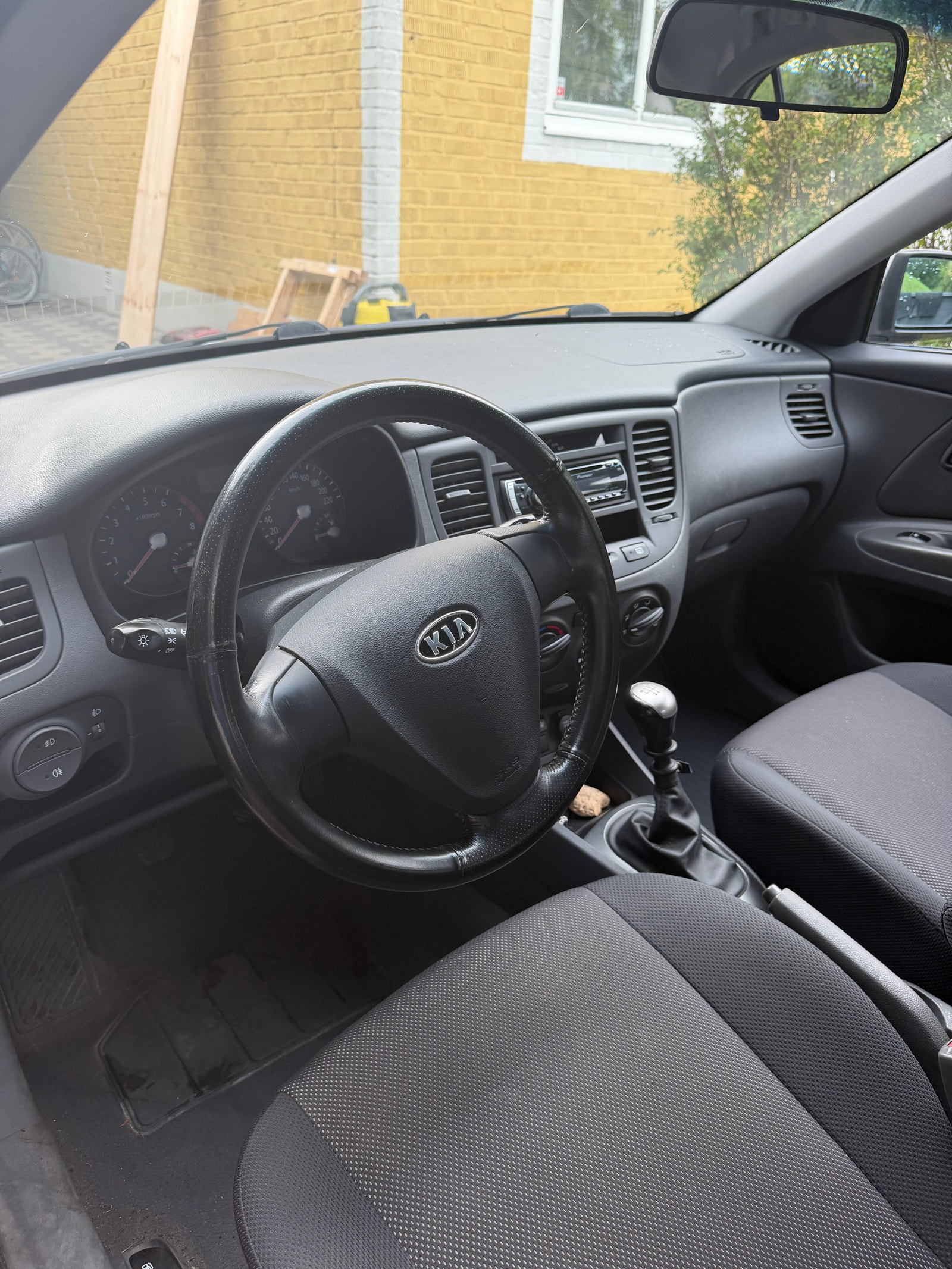 Kia Rio 1.4 Manual, 5-trins, 97ps, 2007