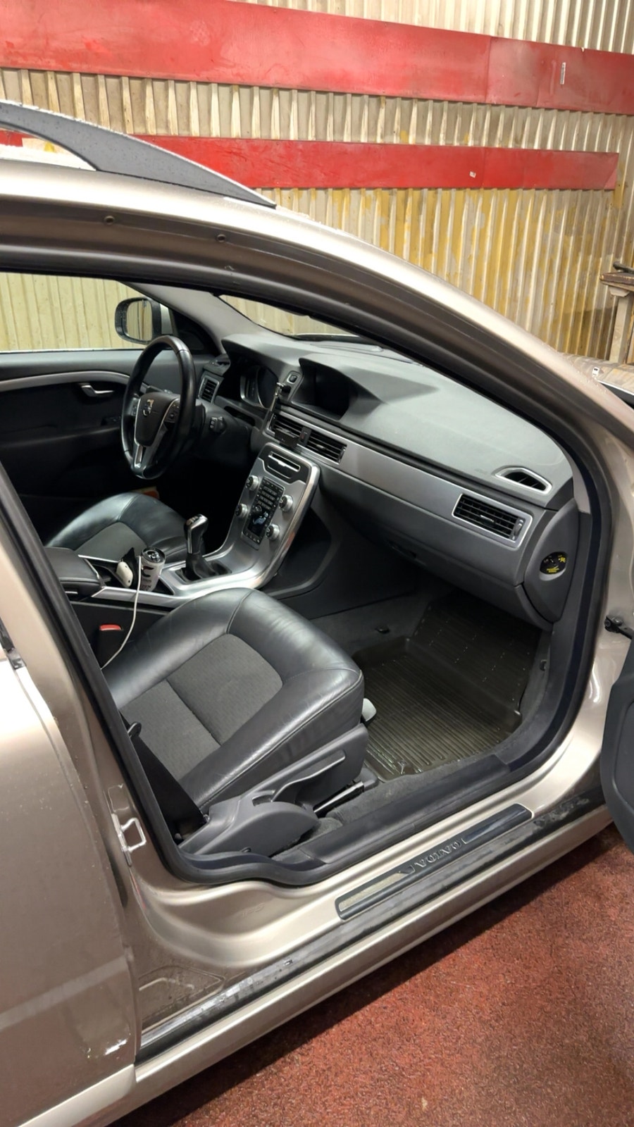 Volvo V70 D3 Manual, 6-trins, 150ps, 2016