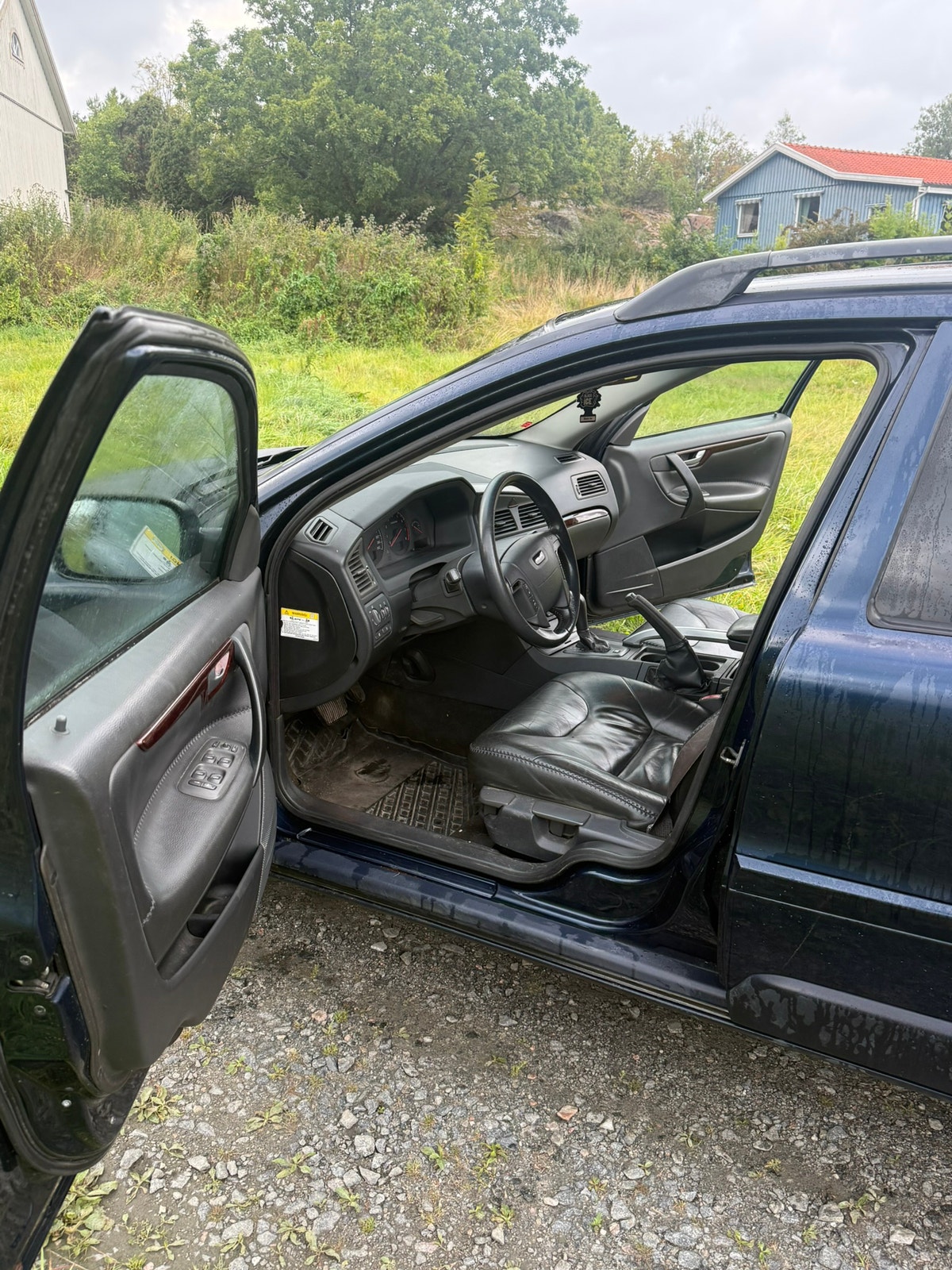 Volvo V70 XC 2.4T AWD Automatic, 200hp, 2001