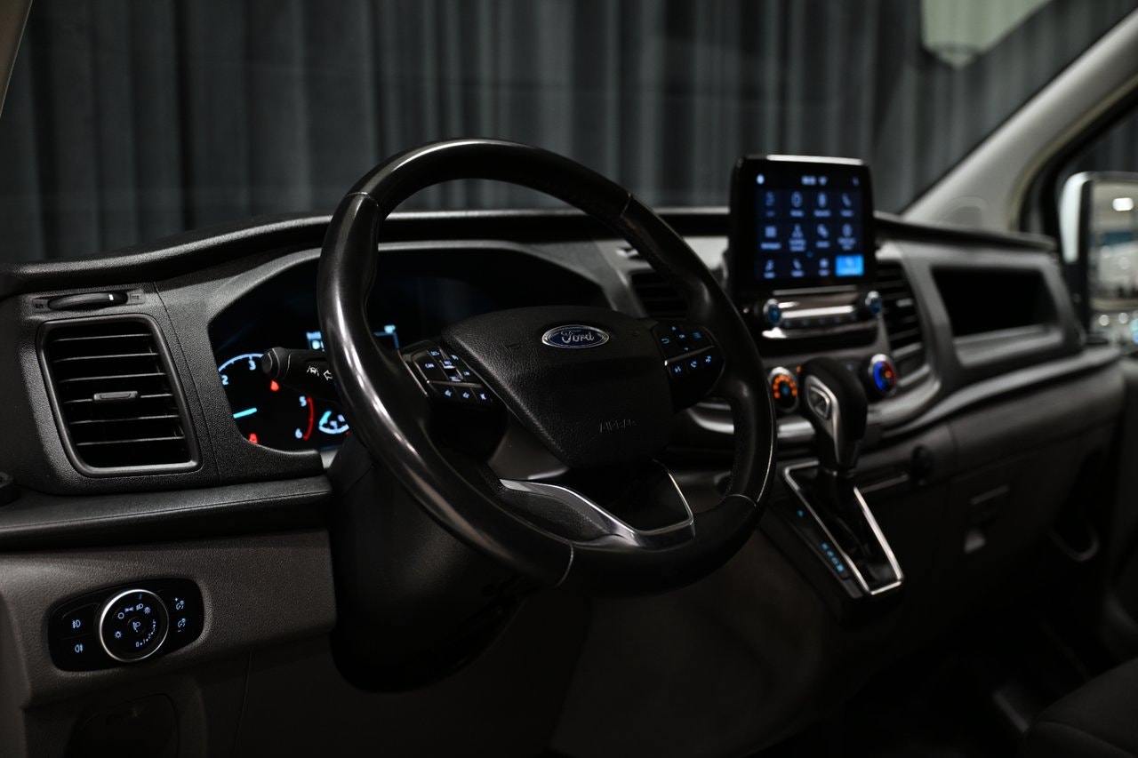 Ford Transit Custom 300 2.0 EcoBlue SelectShift, 130hp, 2023