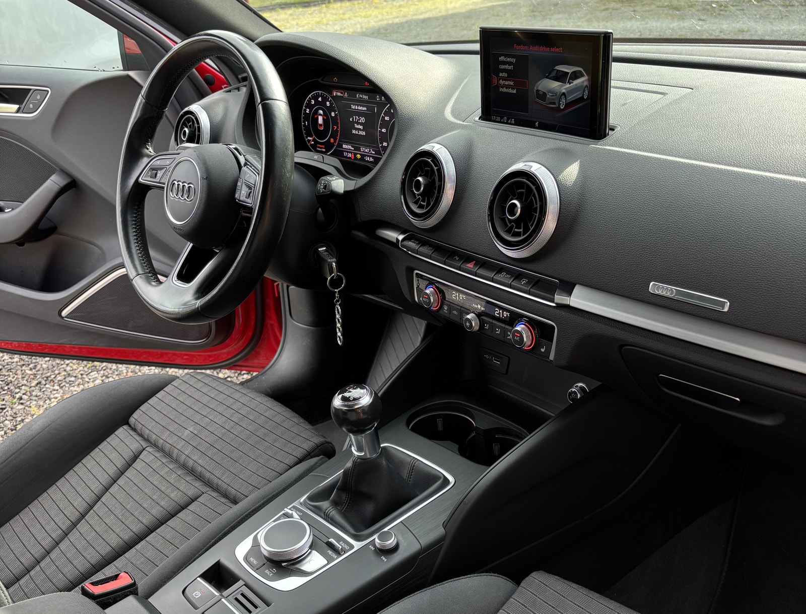 Audi A3 Sportback 1.4 TFSI COD Manuell, 150hk, 2017