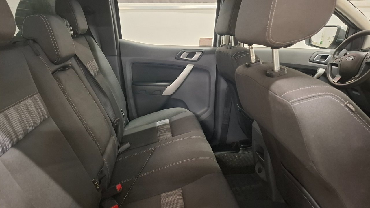 Ford Ranger 2.2 TDCi XLT Double Cabine | 150 ch | BVA | Attelage | Climatisation | Sièges chauffants | Capteur de pluie