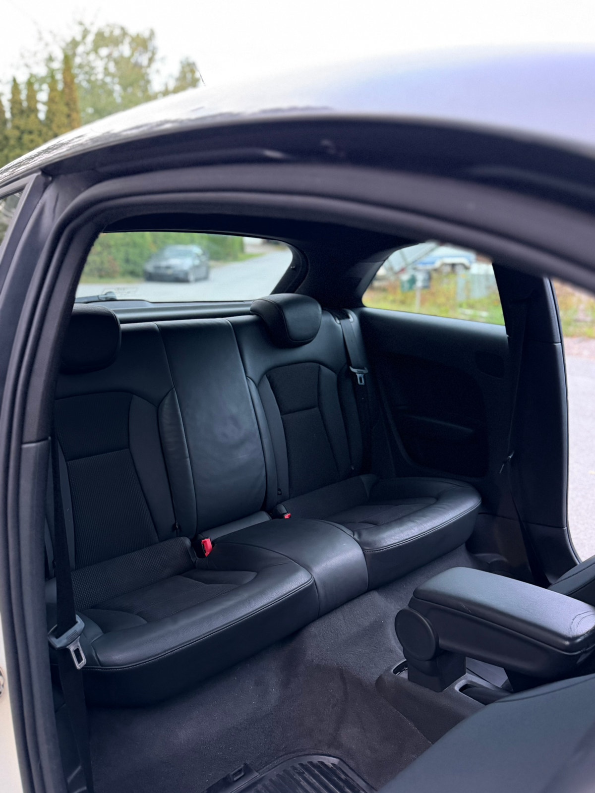 Audi A1 1.6 TDI  Manual, 5-trins, 105ps, 2011