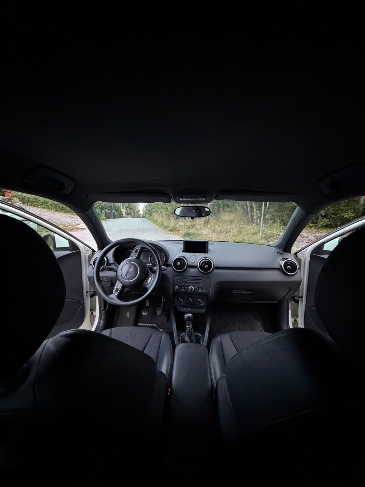 Audi A1 1.6 TDI  Manual, 5-trins, 105ps, 2011