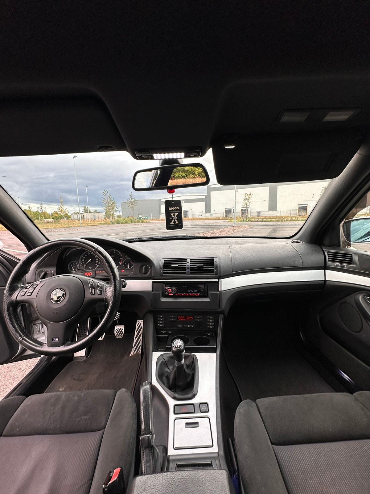 BMW 525i Sedan Manual, 5-trins, 192ps, 2001