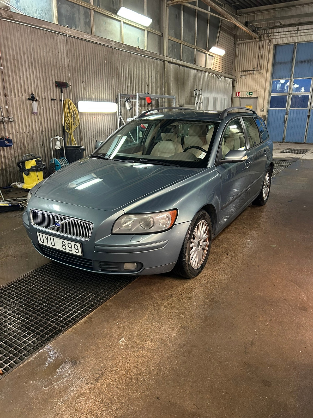Volvo V50 T5 Geartronic, 5-trins, 220ps, 2004